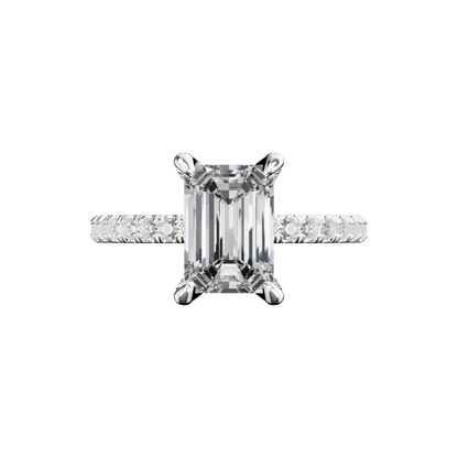 Emerald-Verlobungsring aus Platin mit Lab Grown Diamanten und Pavé-Band Top